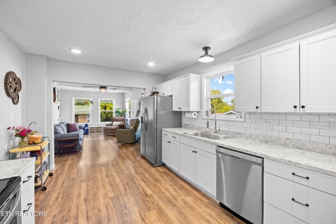 Tiny photo for 176 E Edison St, Alcoa, TN 37701 (MLS # 1355617)
