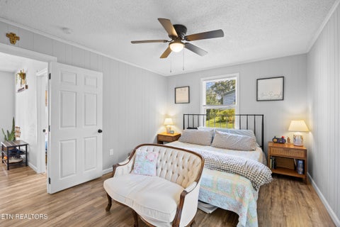 Tiny photo for 176 E Edison St, Alcoa, TN 37701 (MLS # 1355617)