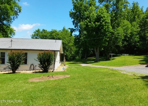 Tiny photo for 105 County Road 856, Delano, TN 37325 (MLS # 1359464)