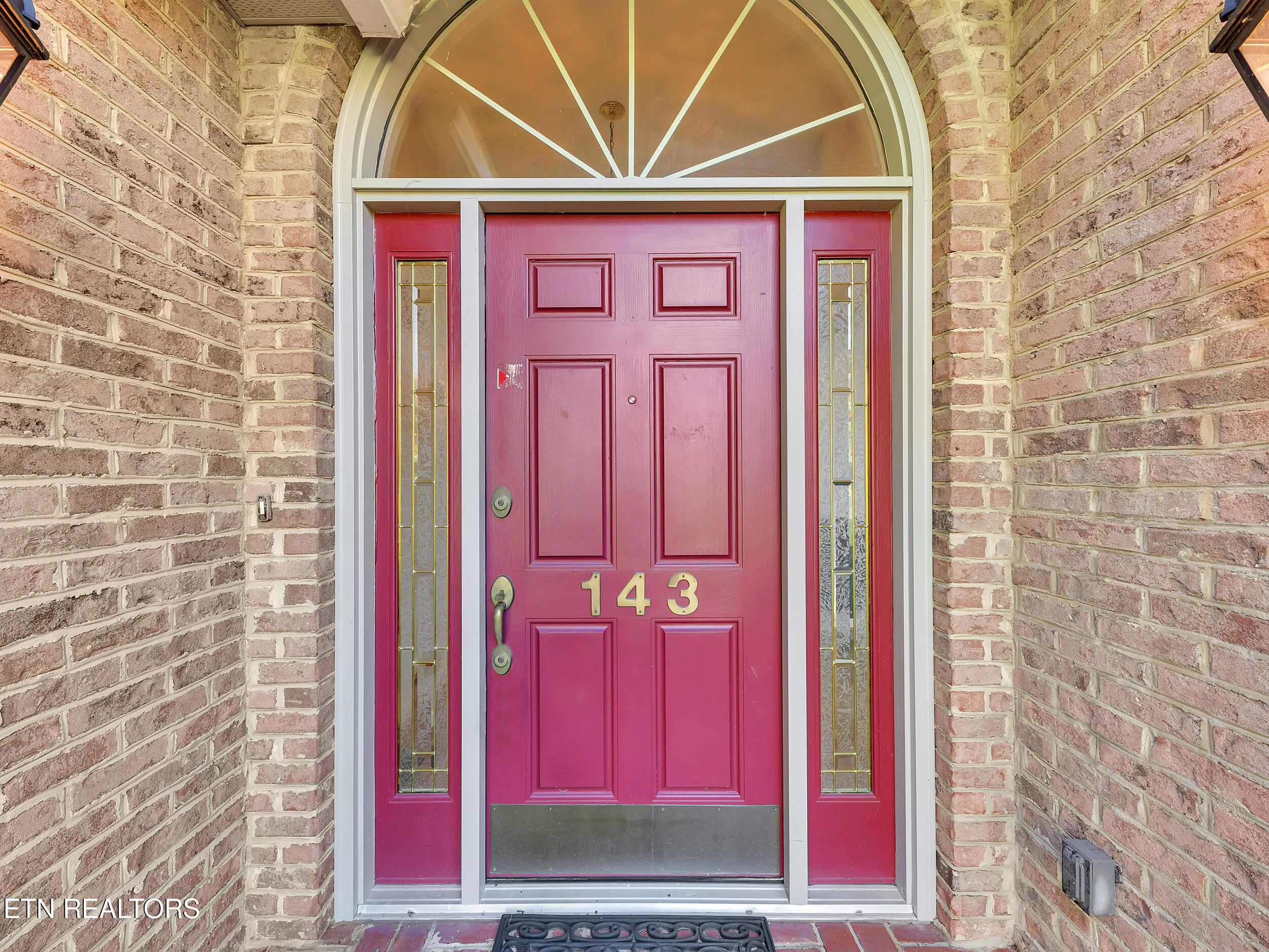 143 Saligugi Way