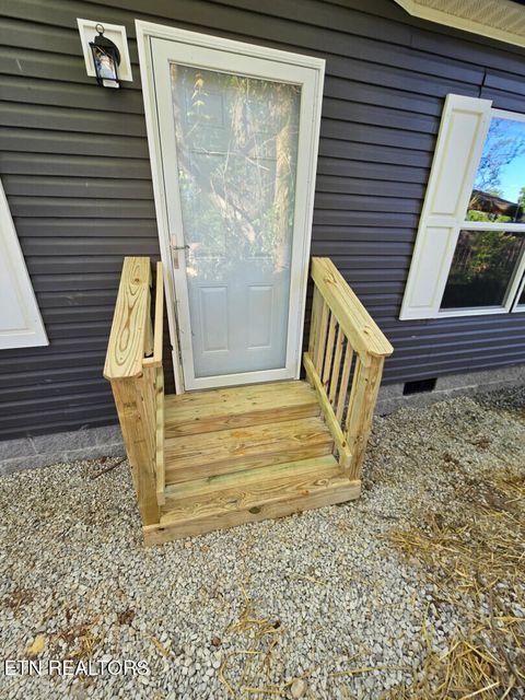 Tiny photo for 135 Gamble Lane, LaFollette, TN 37766 (MLS # 1317091)