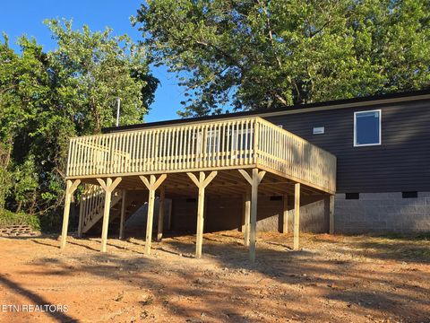 Photo of 135 Gamble Lane, LaFollette, TN 37766 (MLS # 1317091)