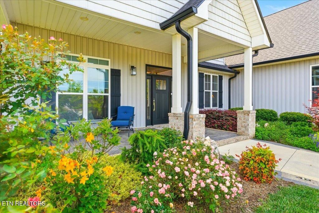Photo of 342 Mingo Way, Loudon, TN 37774 (MLS # 1339391)