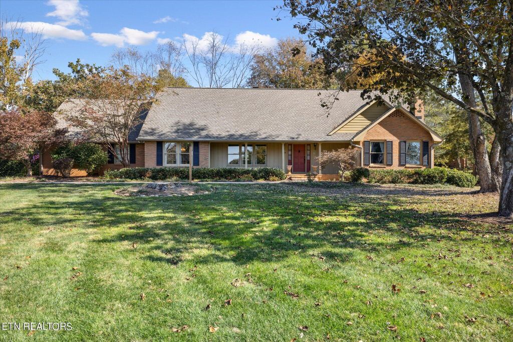 Photo of 404 Augusta National Way, Farragut, TN 37934 (MLS # 1244671)