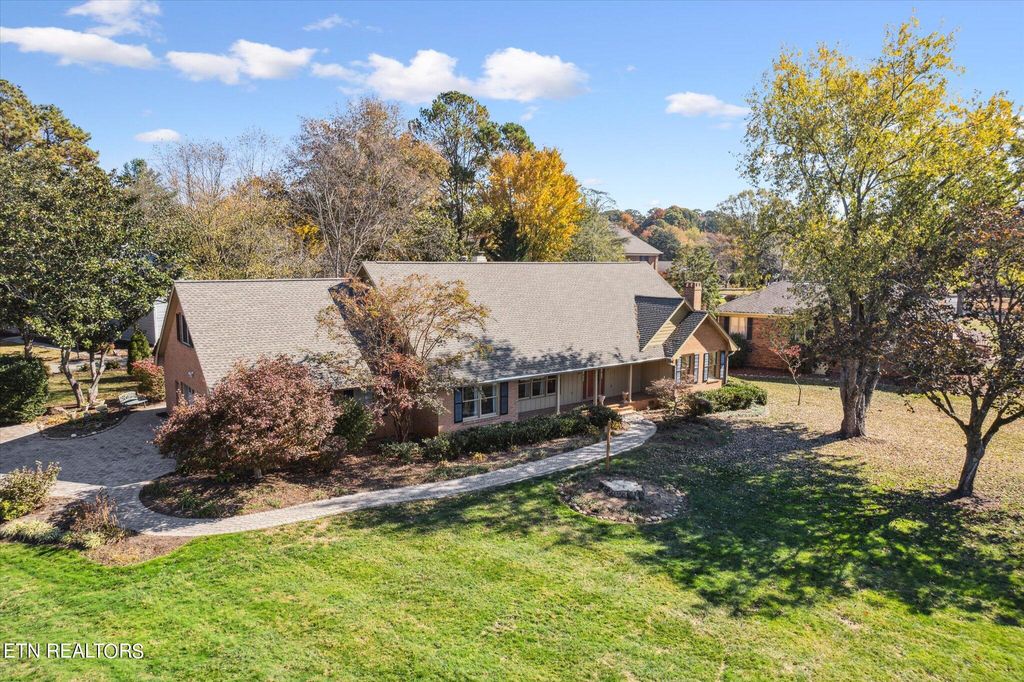 Photo of 404 Augusta National Way, Farragut, TN 37934 (MLS # 1244671)