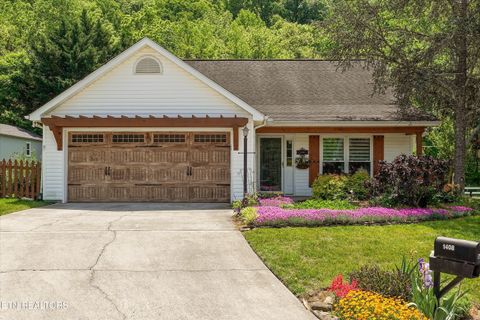 Photo of 1408 Mandrell Drive, Knoxville, TN 37918 (MLS # 1338636)