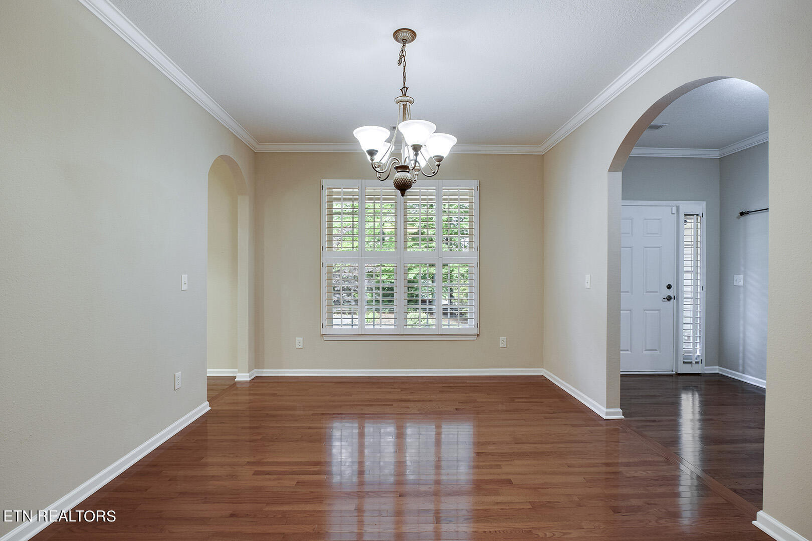 Loudon, Tennessee 37774, United States, 3 Bedrooms Bedrooms, ,3 BathroomsBathrooms,Residential,Active,41123