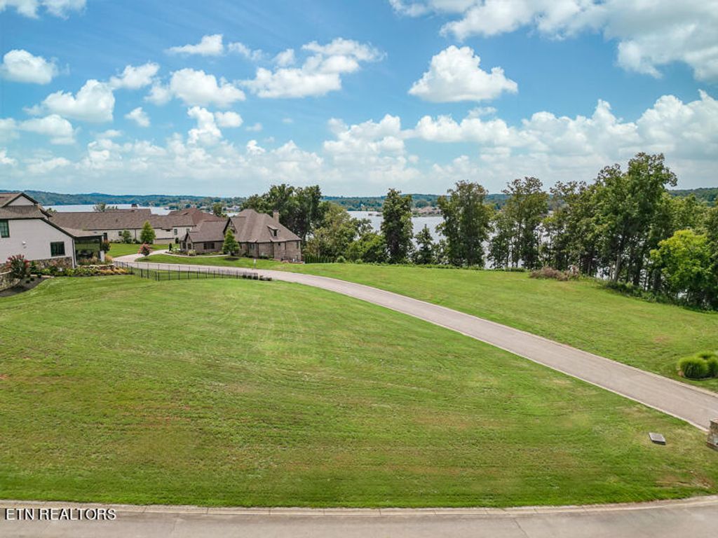 Photo of 240 Southern Way, Lenoir City, TN 37772 (MLS # 1272080)