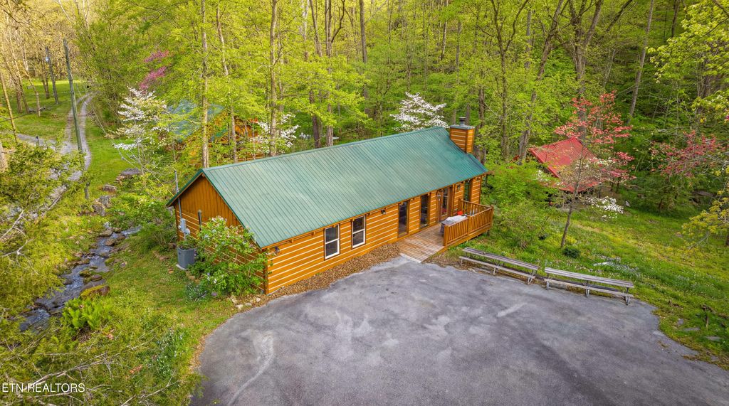 Photo of 1610 Jobey Green Hollow Rd, Sevierville, TN 37876 (MLS # 1341041)