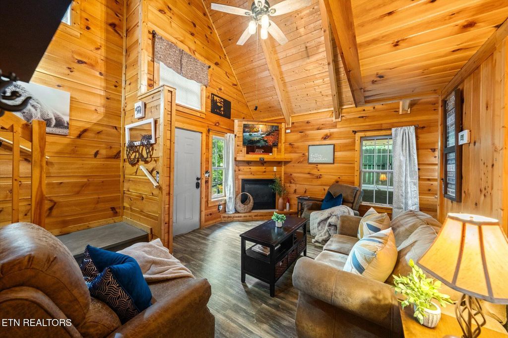 Photo of 632 Morning Mist Way, Gatlinburg, TN 37738 (MLS # 1304815)