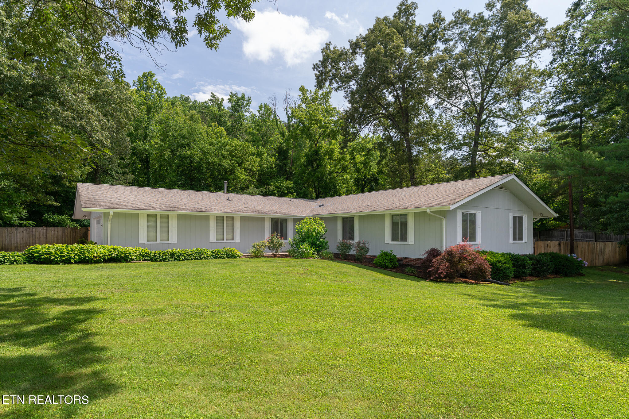 332 Crossfield Drive