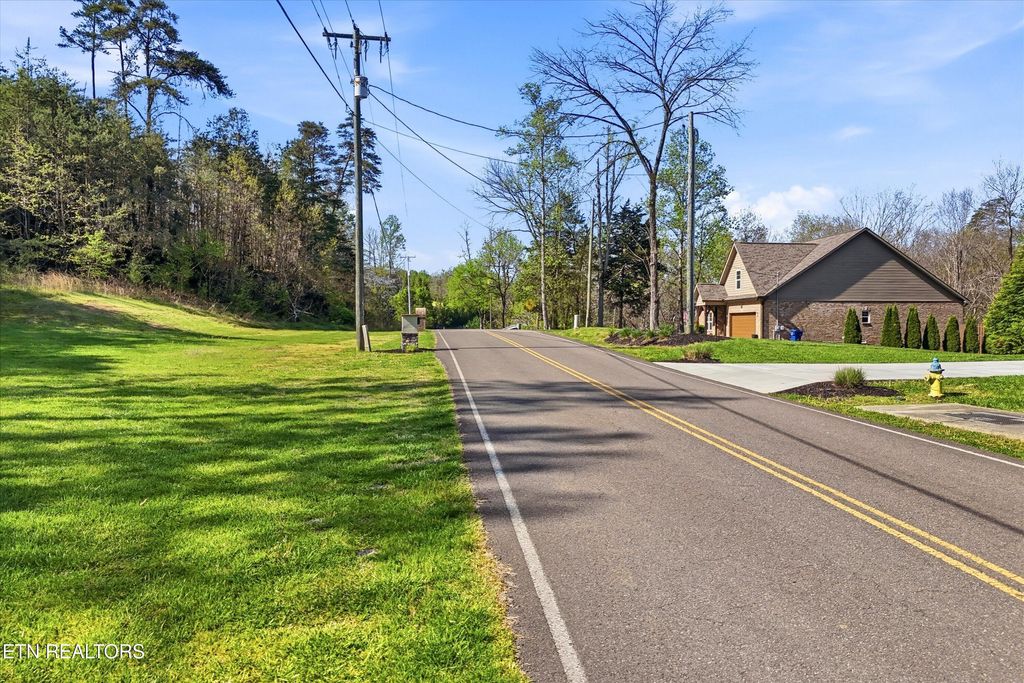 Photo of 0 Old Maynardville Pike, Knoxville, TN 37938 (MLS # 1337248)