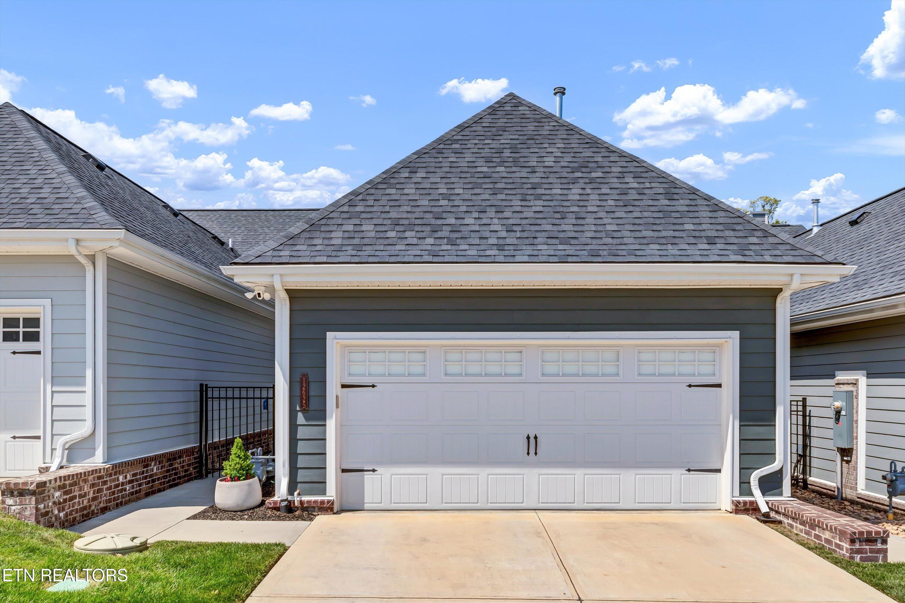 12625 Needlepoint Drive