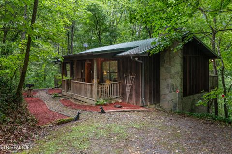 Photo of 1941 Anderson Way, Sevierville, TN 37876 (MLS # 1348242)