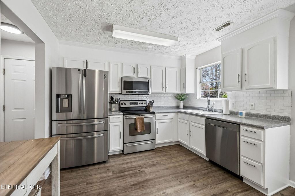 Photo of 7444 Mountie Lane, Knoxville, TN 37924 (MLS # 1333942)