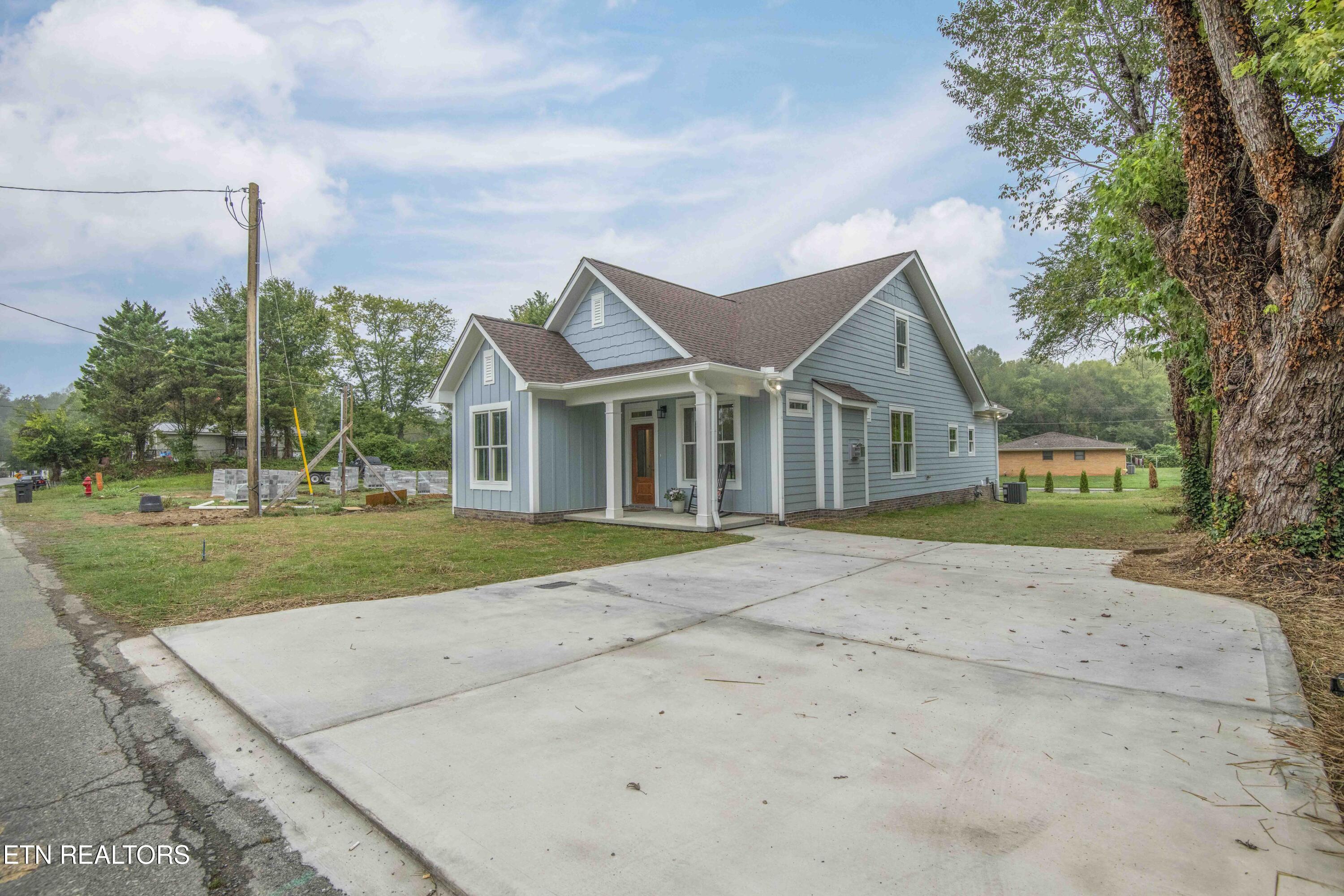 416 Kingston Ave