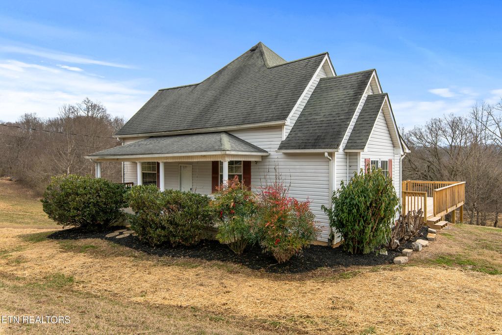 Photo of 248 Red Hill Rd, Andersonville, TN 37705 (MLS # 1331696)