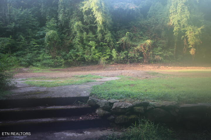 1970 Carrs Creek Rd