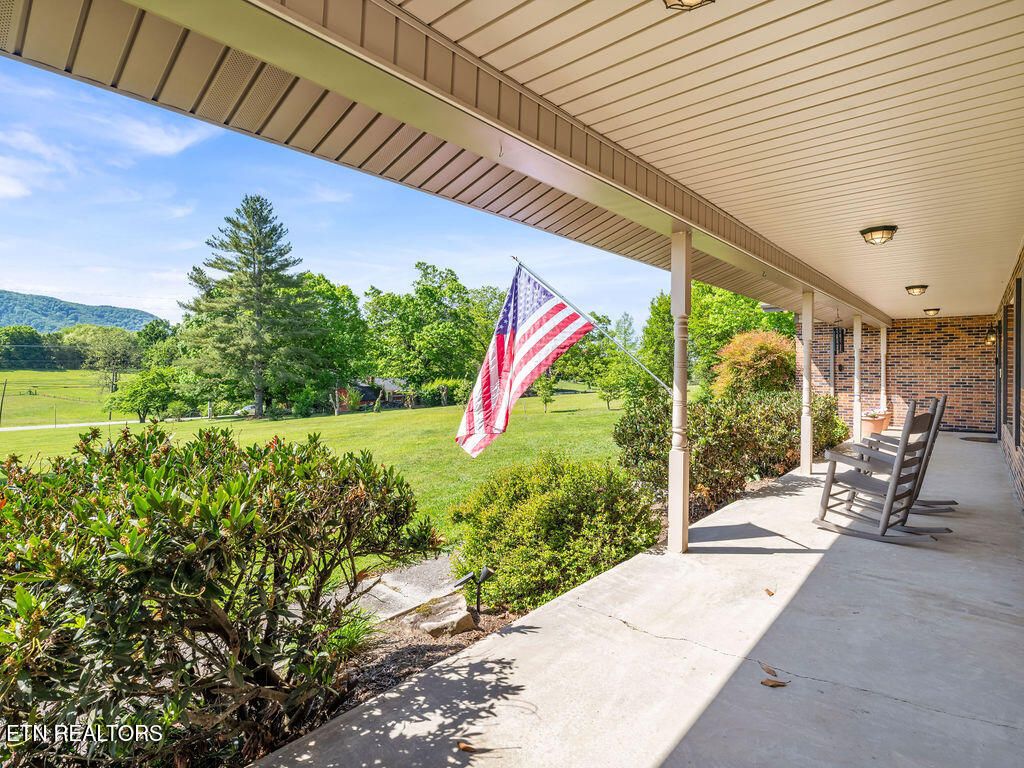 Photo of 9111 Washington Pike, Corryton, TN 37721 (MLS # 1338744)