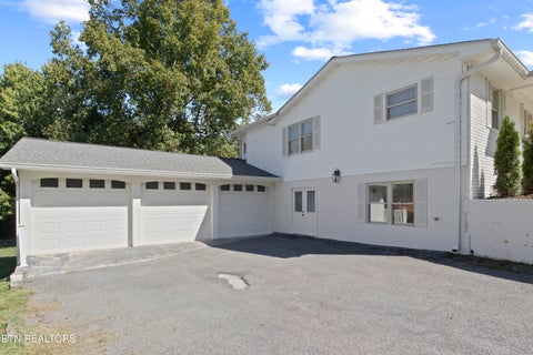 Tiny photo for 920 Mallory Rd, Knoxville, TN 37919 (MLS # 1358335)