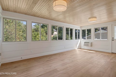 Tiny photo for 920 Mallory Rd, Knoxville, TN 37919 (MLS # 1358335)