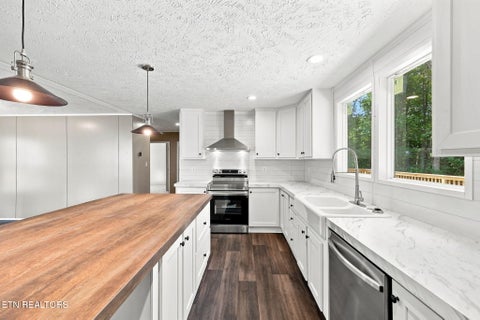 Tiny photo for 260 Island Ford Rd, Rocky Top, TN 37769 (MLS # 1341519)