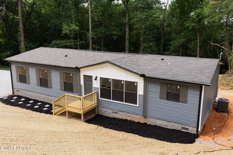 Photo of 260 Island Ford Rd, Rocky Top, TN 37769 (MLS # 1341519)