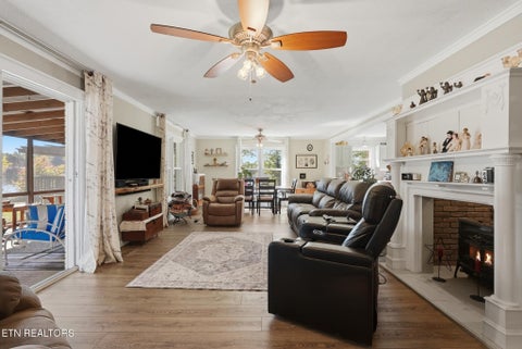 Tiny photo for 170 Short St, Sparta, TN 38583 (MLS # 1360502)