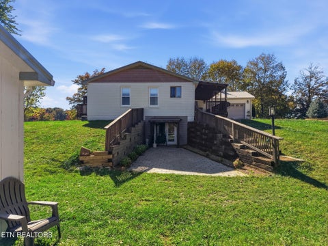 Tiny photo for 170 Short St, Sparta, TN 38583 (MLS # 1360502)
