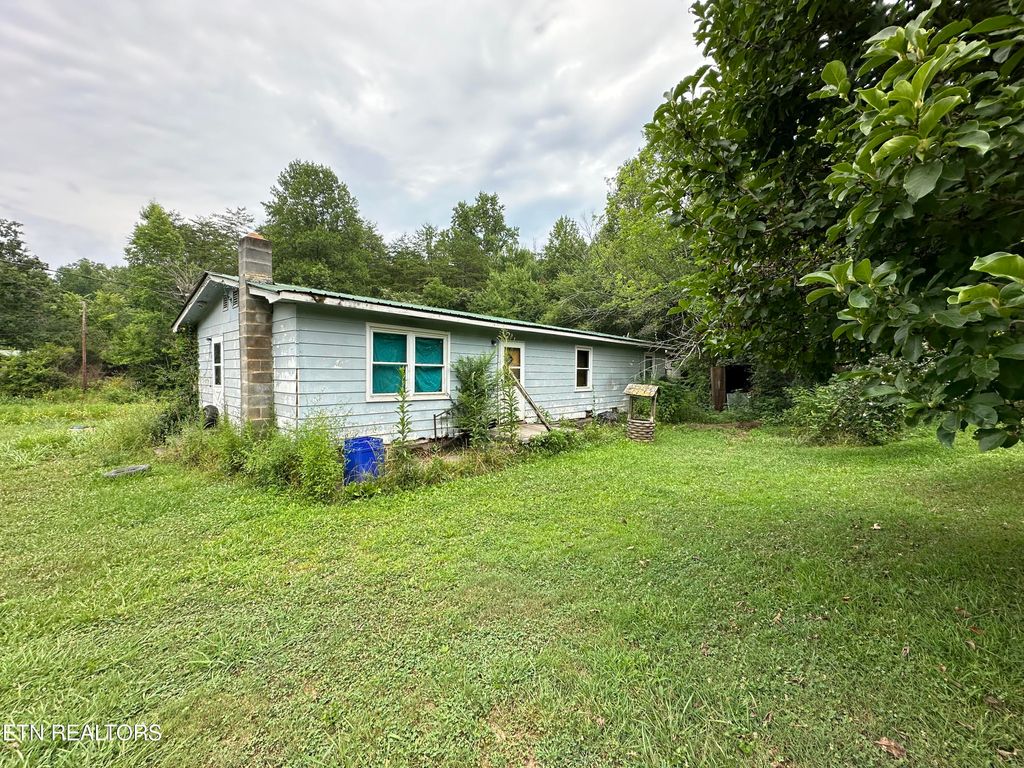 Photo of 179 Shields Branch Rd, Tellico Plains, TN 37385 (MLS # 1269689)