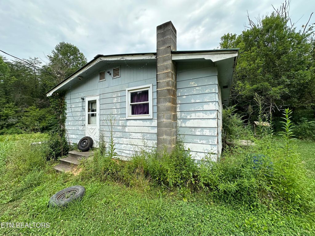 Photo of 179 Shields Branch Rd, Tellico Plains, TN 37385 (MLS # 1269689)