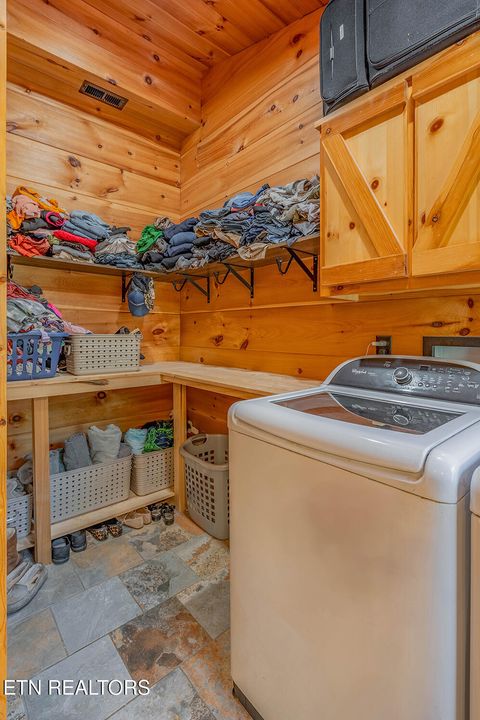 Tiny photo for 635 Eagle Furnace Rd, Rockwood, TN 37854 (MLS # 1319113)