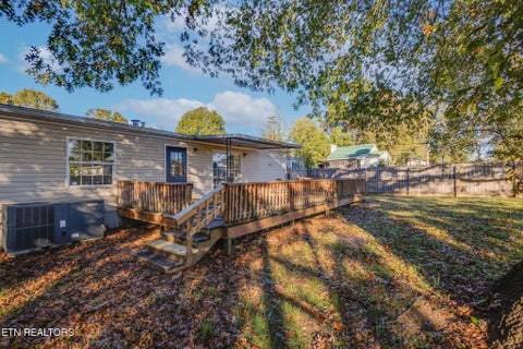 Tiny photo for 174 Hamilton St, Strawberry Plains, TN 37871 (MLS # 1359606)