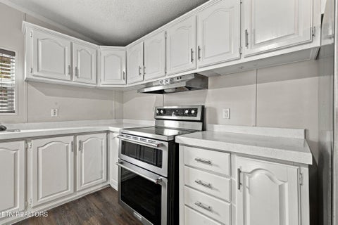 Tiny photo for 174 Hamilton St, Strawberry Plains, TN 37871 (MLS # 1359606)