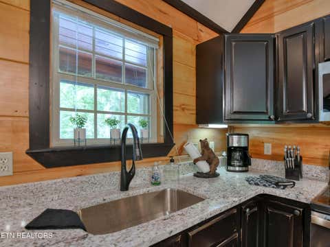Tiny photo for 380 Laurel Rd, Townsend, TN 37882 (MLS # 1344748)