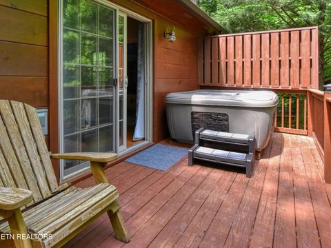 Tiny photo for 380 Laurel Rd, Townsend, TN 37882 (MLS # 1344748)