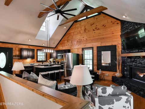 Tiny photo for 380 Laurel Rd, Townsend, TN 37882 (MLS # 1344748)