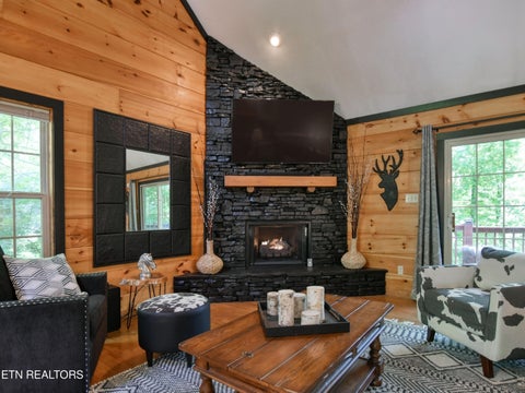 Tiny photo for 380 Laurel Rd, Townsend, TN 37882 (MLS # 1344748)
