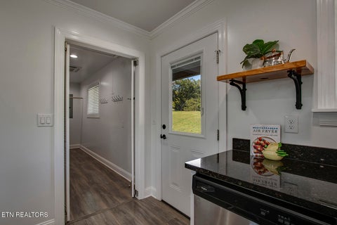 Tiny photo for 112 Shubert St, Kingston, TN 37763 (MLS # 1359614)