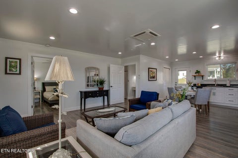 Tiny photo for 112 Shubert St, Kingston, TN 37763 (MLS # 1359614)
