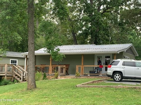 Photo of 1239 Fishermans Way, Sevierville, TN 37876 (MLS # 1344033)