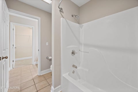 Tiny photo for 100 Forestberry St, Oak Ridge, TN 37830 (MLS # 1346767)