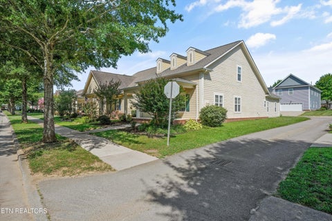 Tiny photo for 100 Forestberry St, Oak Ridge, TN 37830 (MLS # 1346767)