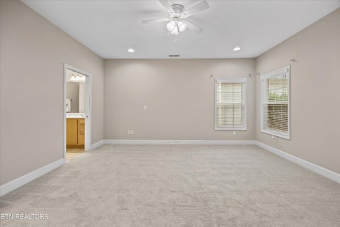 Tiny photo for 100 Forestberry St, Oak Ridge, TN 37830 (MLS # 1346767)