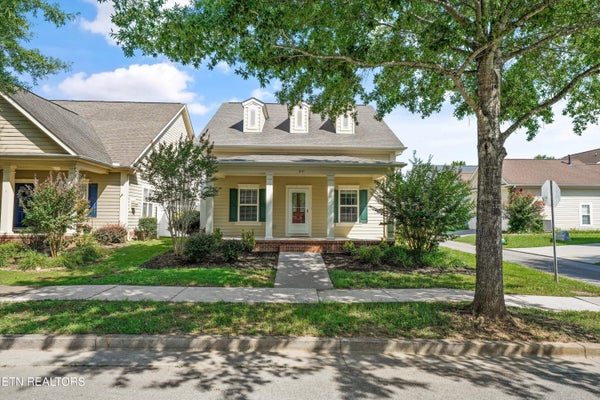 100 FORESTBERRY ST, OAK RIDGE, TN 37830 - Image 7dcd18b093963217f1efea5ba314280e/3950747400
