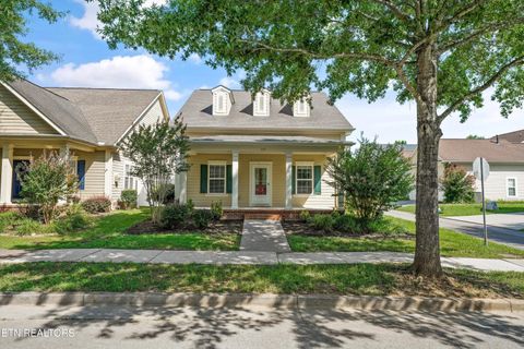 Photo of 100 Forestberry St, Oak Ridge, TN 37830 (MLS # 1346767)