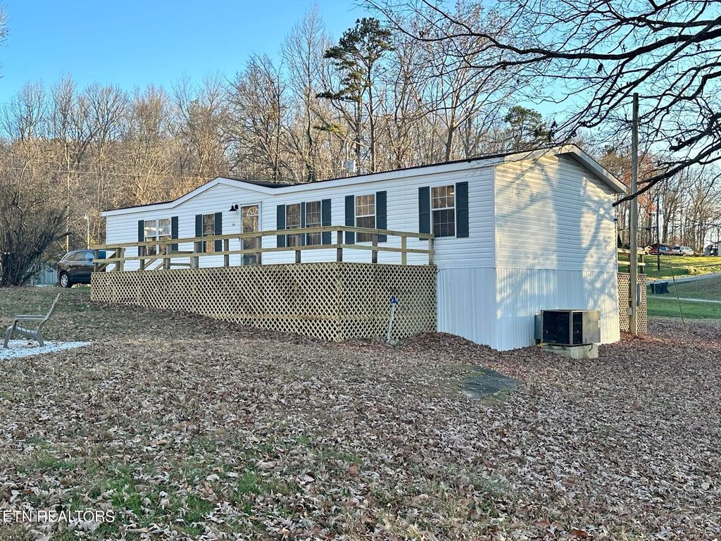 Photo of 540 Winona Rd, Huntsville, TN 37756 (MLS # 1246557)