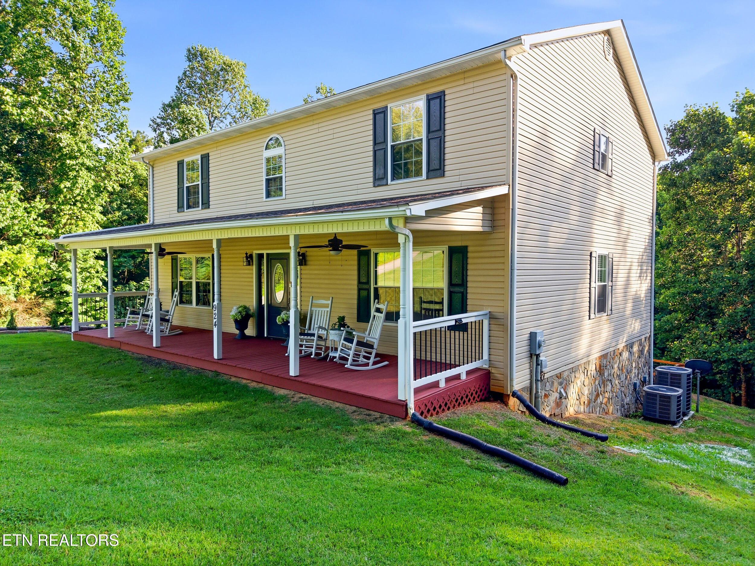 924 Sheila Court