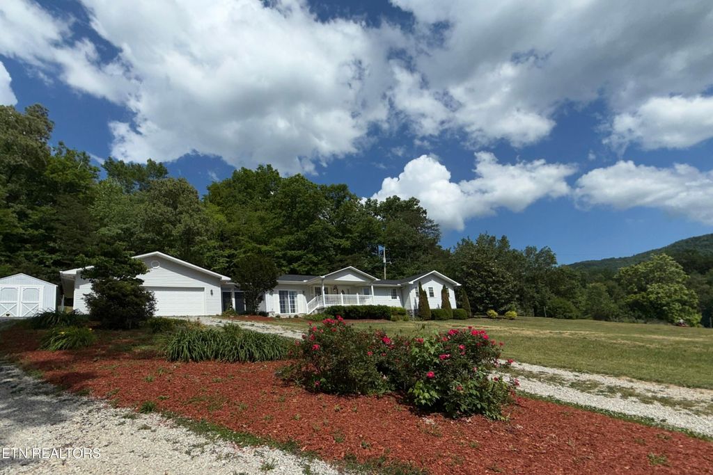 Photo of 6654 TN-297, Pioneer, TN 37847 (MLS # 1341338)