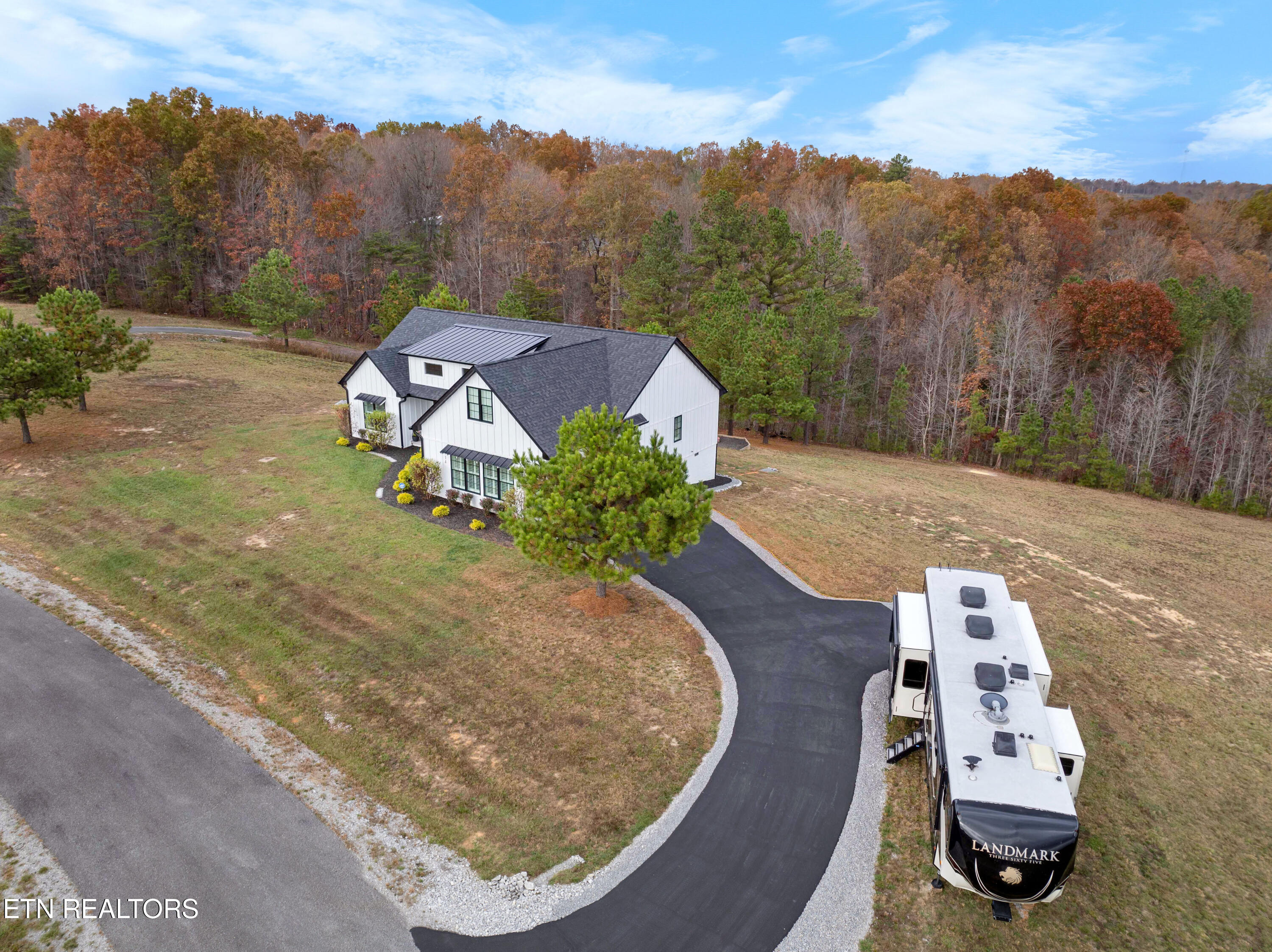 114 Canter Hill Lane